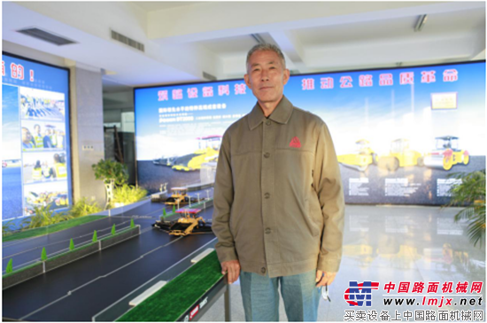 中大機(jī)械：不走尋常路 傳承匠心成就中國(guó)公路攤鋪專(zhuān)家